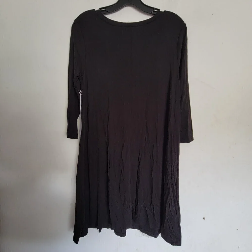 NEW Forever 21 Black 3/4 Sleeve Stretchy Classic Shift Dress Size Medium